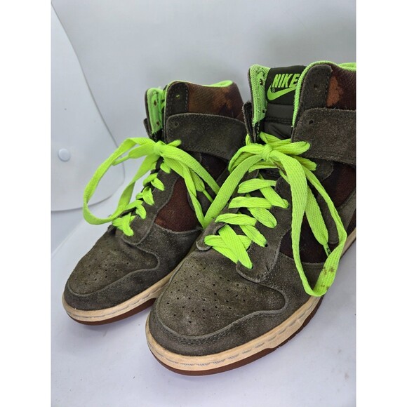 Nike Dunk Sky Hi Shoes Womens 6.5 Green Suede Gum Hidden Wedge Platform Sneakers - Picture 4 of 8